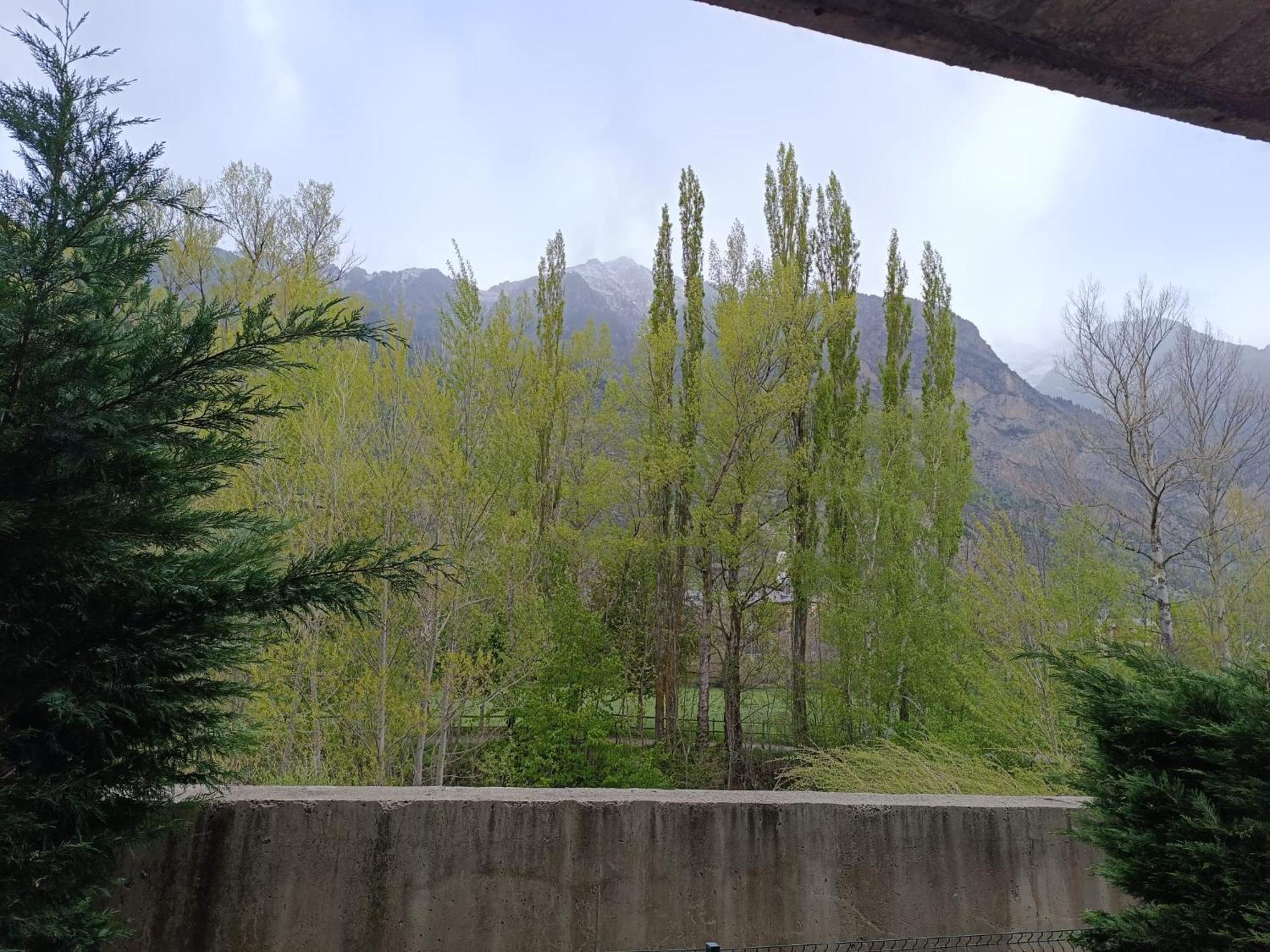 Inmocyma Montanas Magicas-Benasque Apartman Kültér fotó